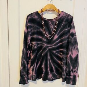Torrid tie-dye Purple Sweat Shirt.  Size 1X